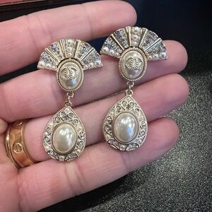 CHANEL Gold and Pearl Fan Drop Earrings